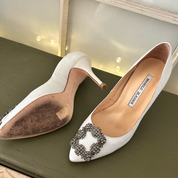 White Manolo’s - Picture 2 of 3